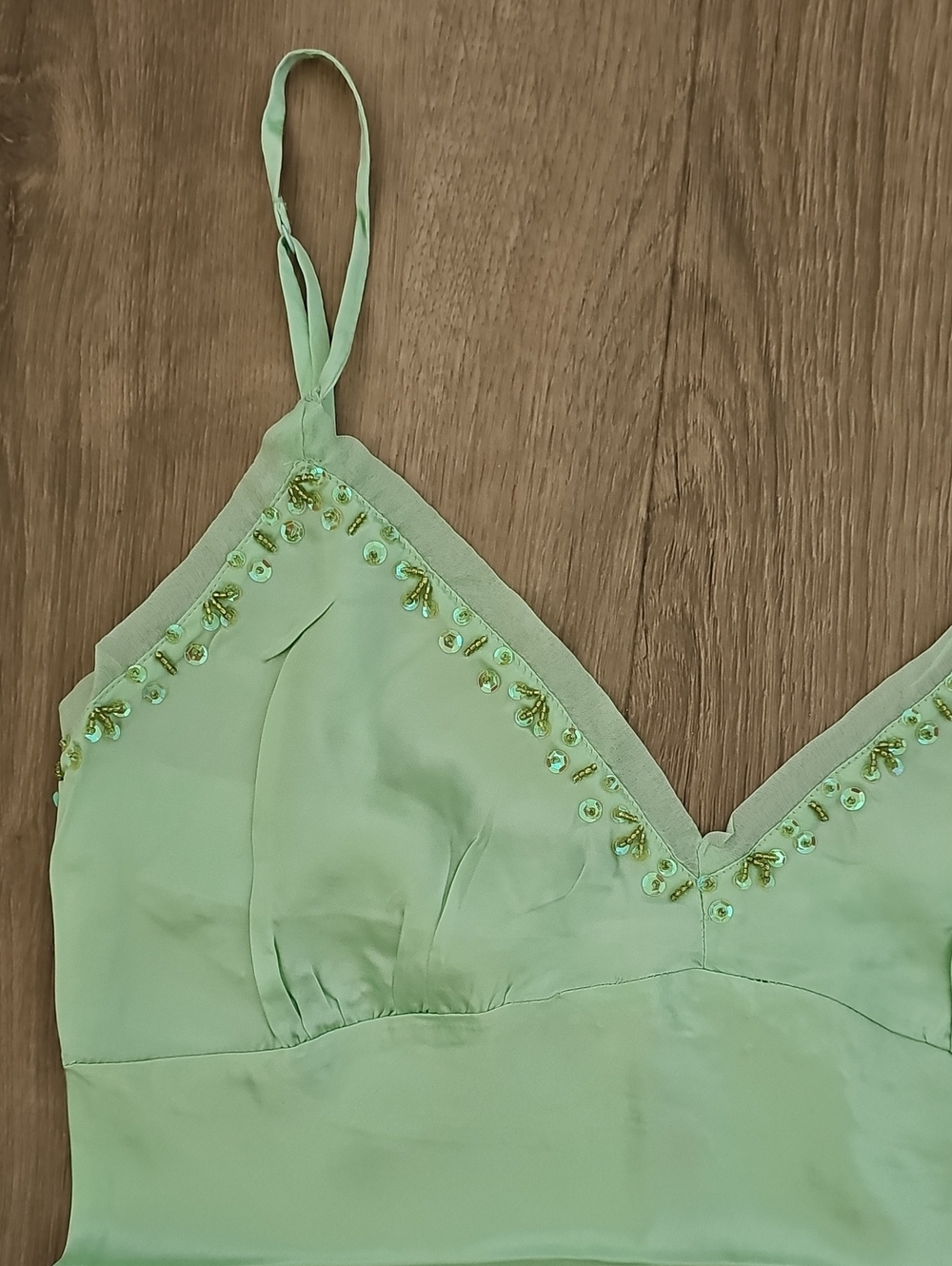 Gold Hawk Light Green Embellished Lace-Trim Camisole 100% Silk Size Small - Picture 2 of 5